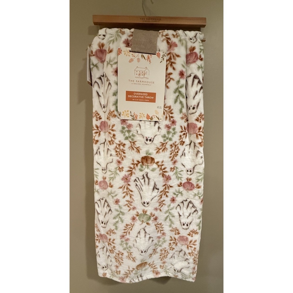 The Farmhouse Rachel Ashwell Ghost Fall Leaves Pumpkins Blanket 60x70 Hanger New